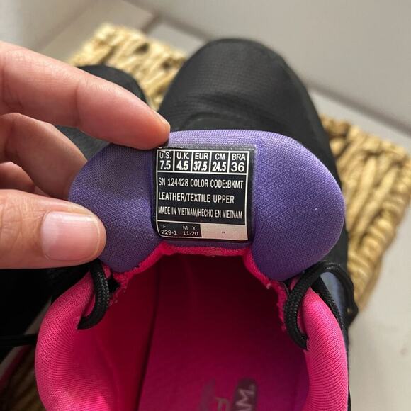 Skechers, Women's Size 7.5, Black and pink, Go Walk Ultra Go, Air Cooled - Picture 8 of 16